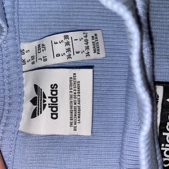 Adidas t shirt with side panels - Picture 3 of 5